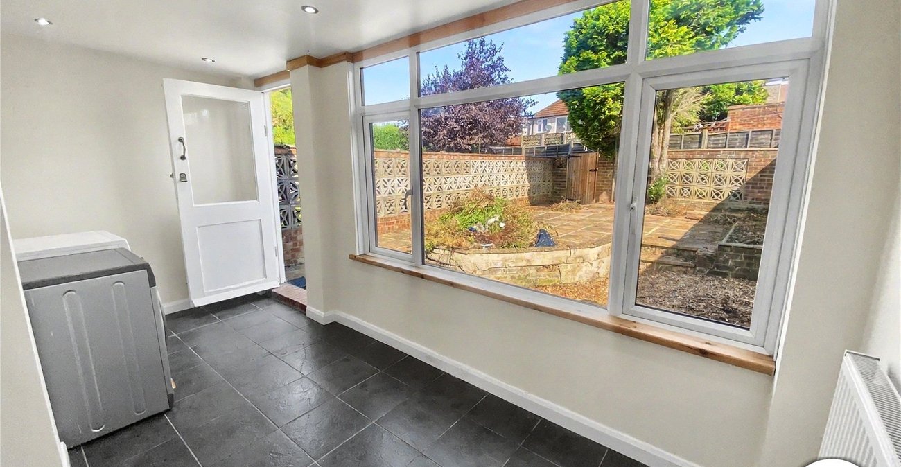 3 bedroom house for sale in Sidcup | Robinson Jackson