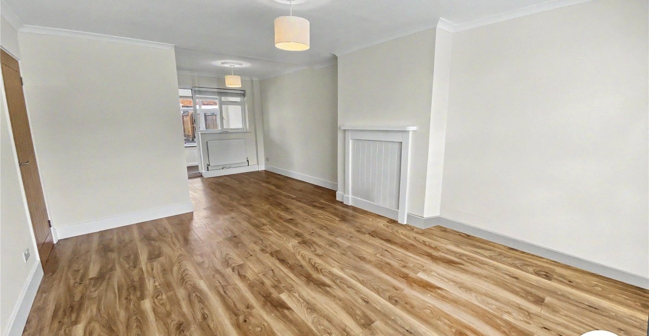 3 bedroom house for sale in Sidcup | Robinson Jackson