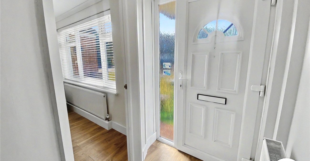 3 bedroom house for sale in Sidcup | Robinson Jackson