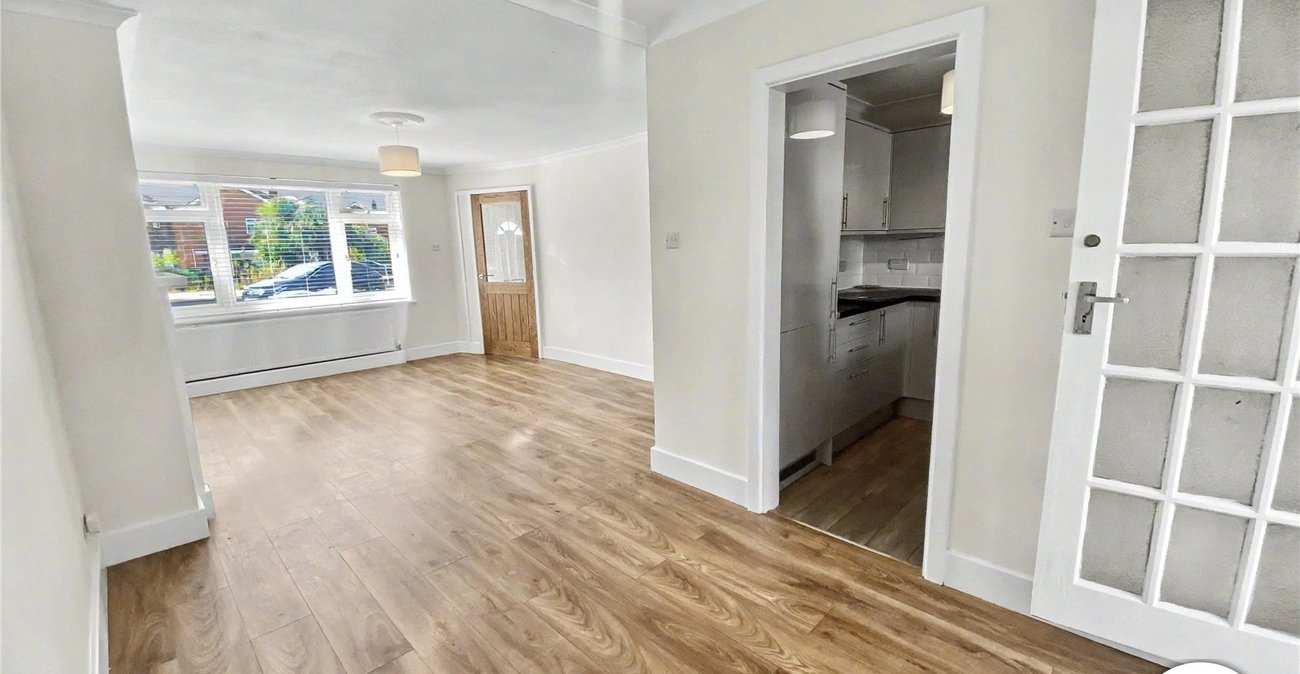 3 bedroom house for sale in Sidcup | Robinson Jackson