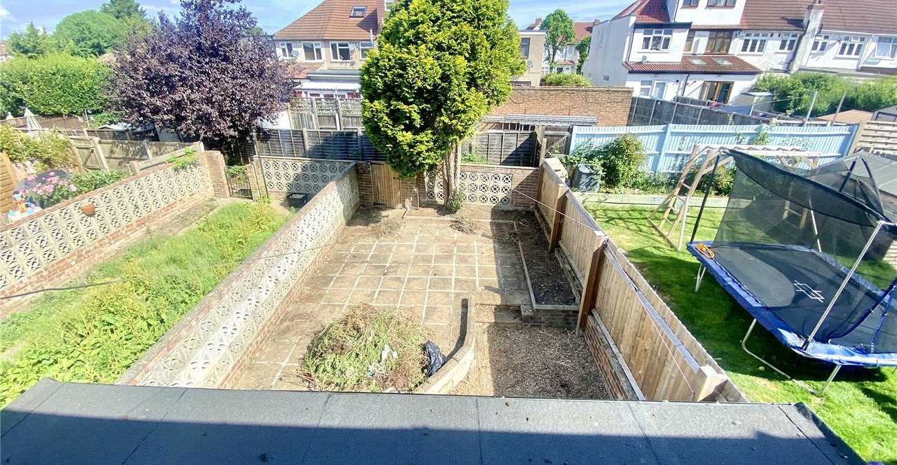 3 bedroom house for sale in Sidcup | Robinson Jackson