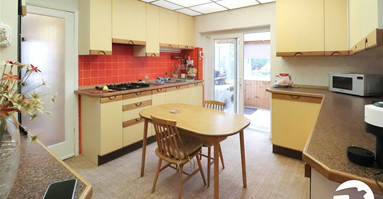 4 bedroom bungalow for sale in Belvedere | Robinson Jackson