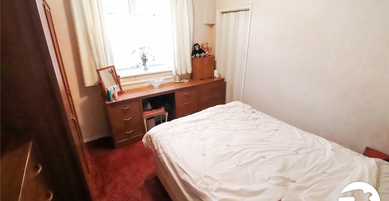 4 bedroom bungalow for sale in Belvedere | Robinson Jackson