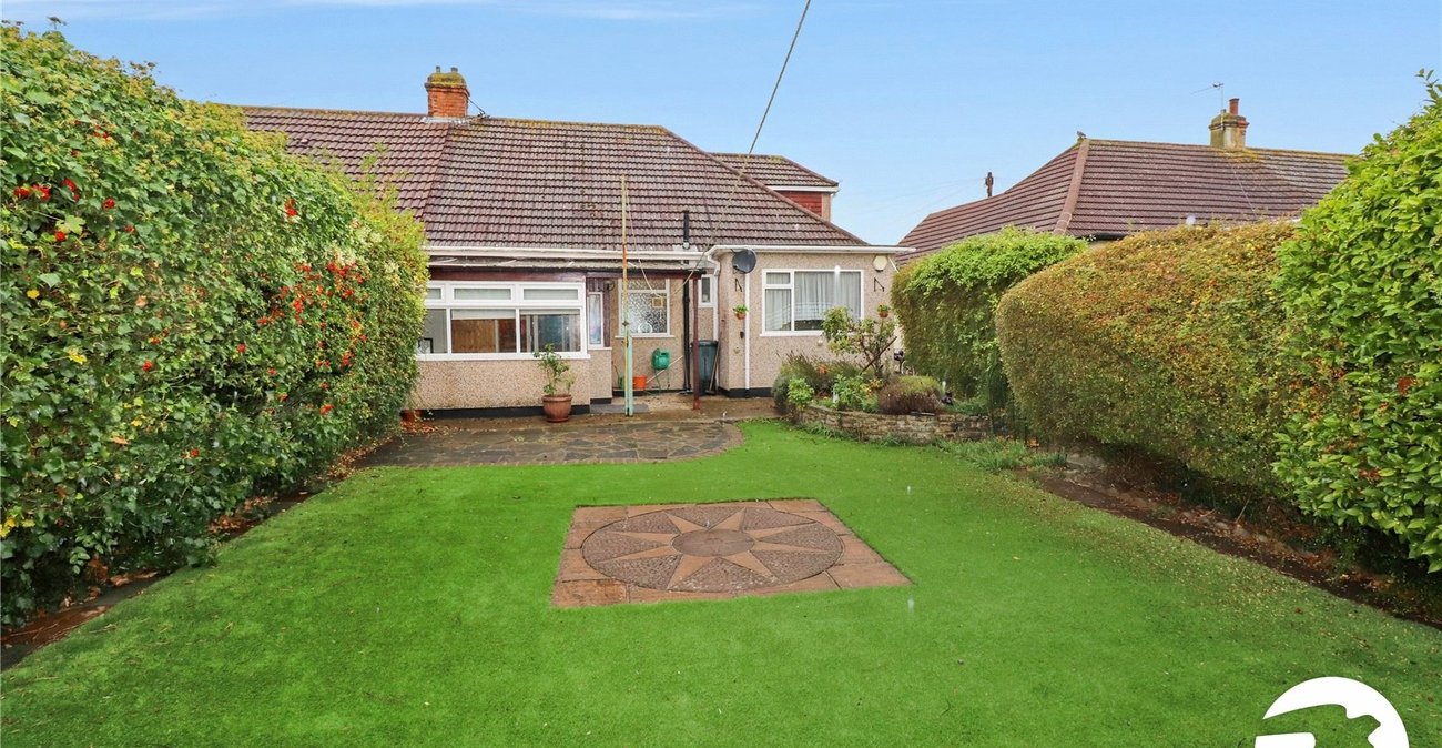 4 bedroom bungalow for sale in Belvedere | Robinson Jackson