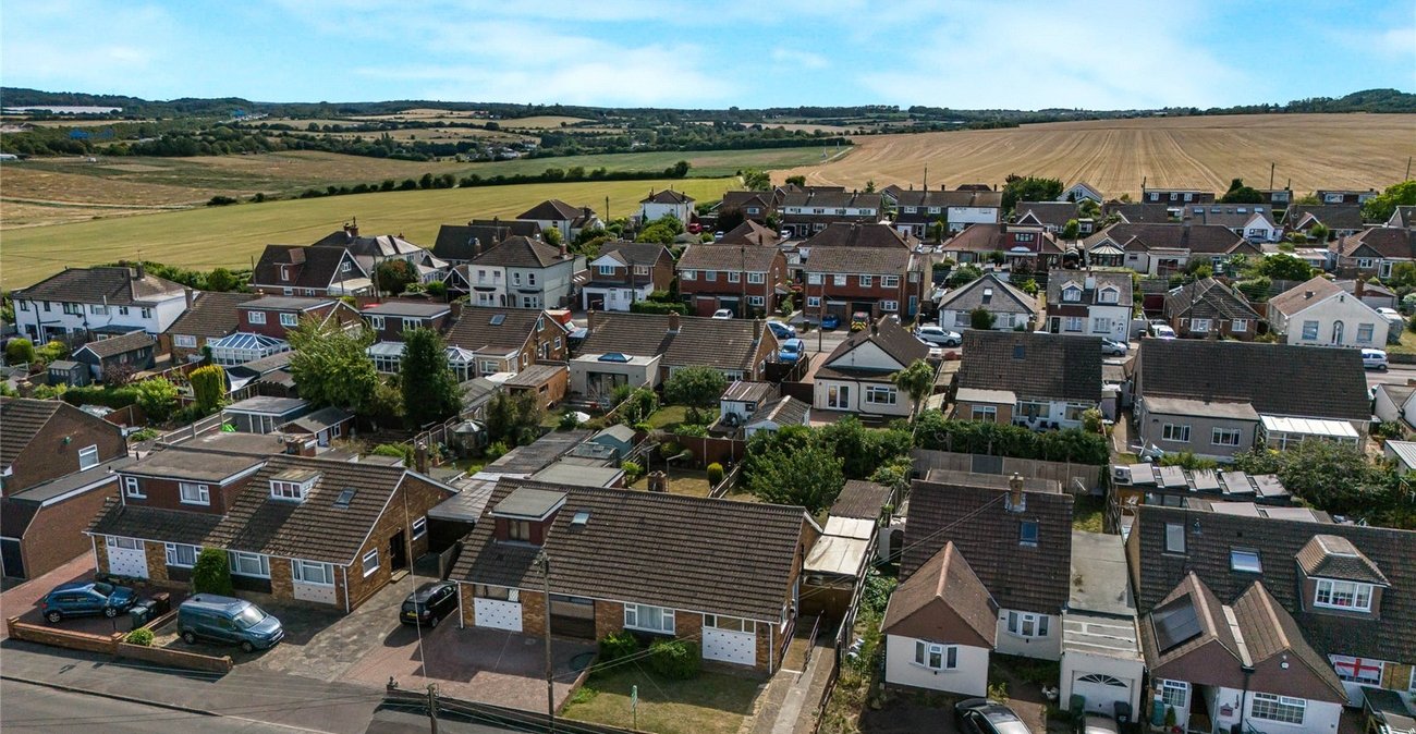 2 bedroom property for sale in Dartford | Robinson Jackson