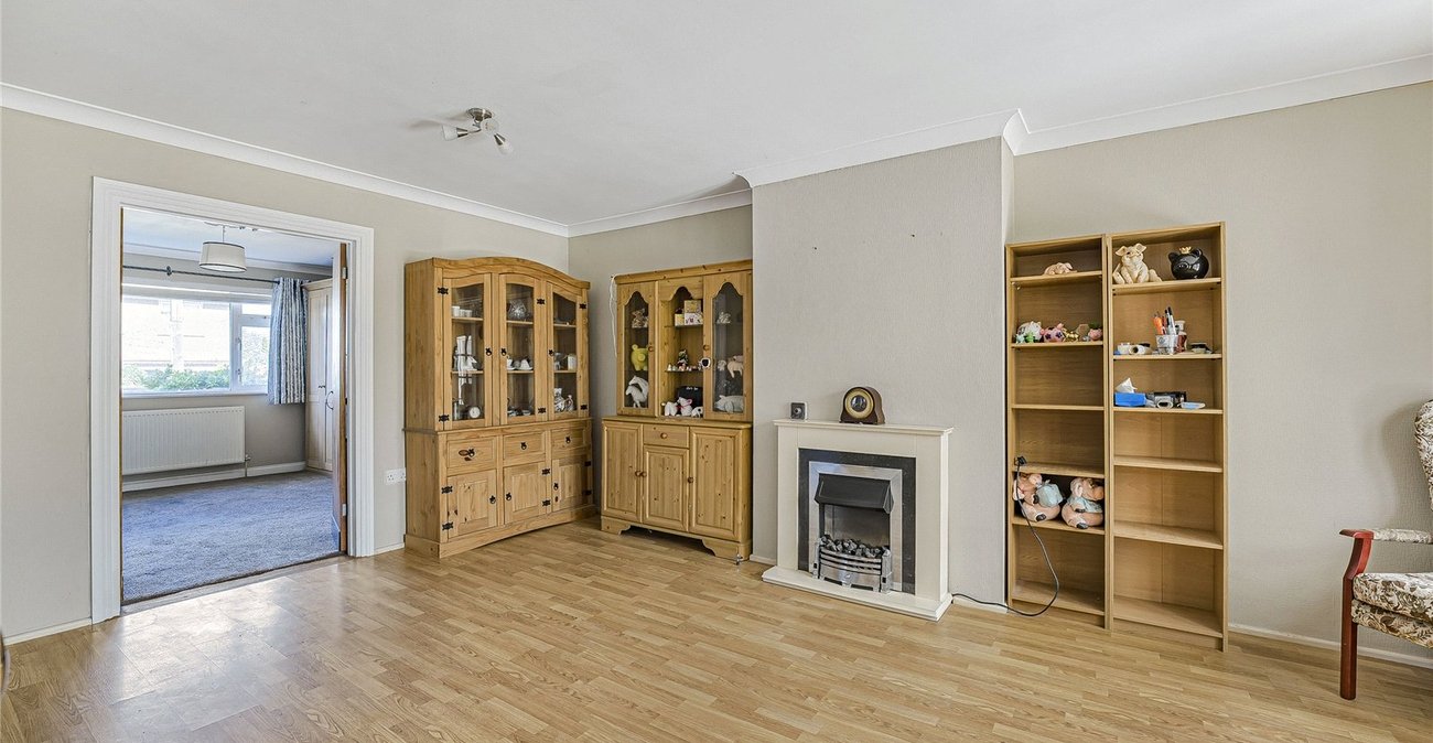 2 bedroom property for sale in Dartford | Robinson Jackson