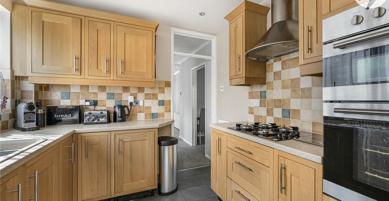 3 bedroom bungalow for sale in Hawley | Robinson Jackson