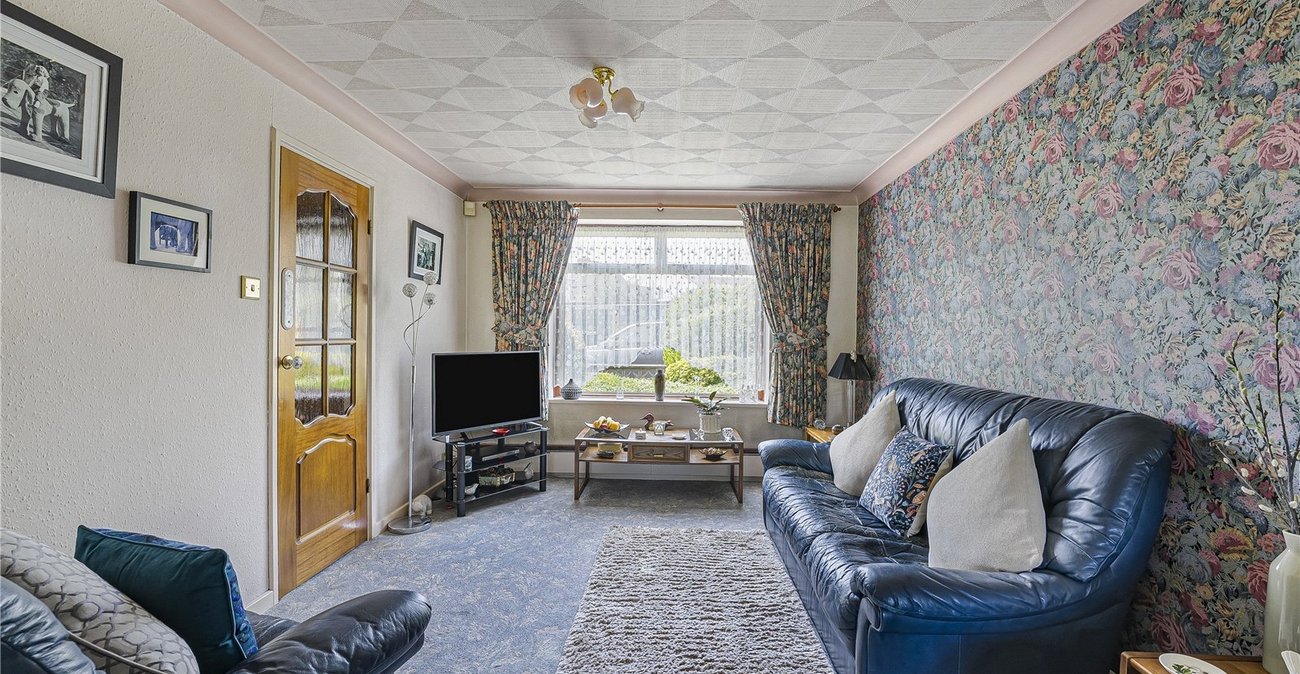 3 bedroom house for sale in Hawley | Robinson Jackson