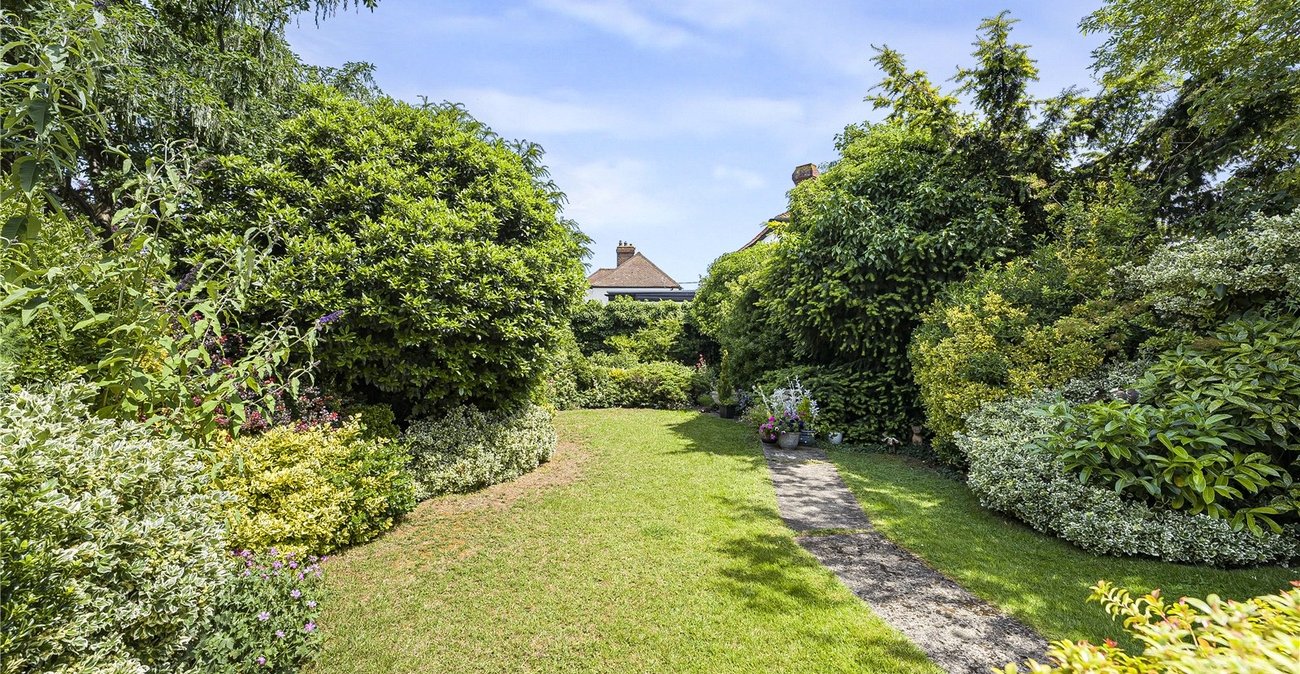3 bedroom house for sale in Hawley | Robinson Jackson