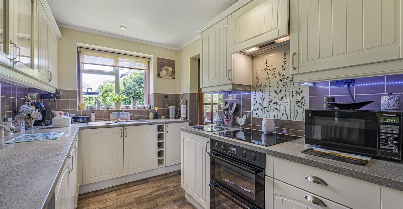 3 bedroom house for sale in Hawley | Robinson Jackson