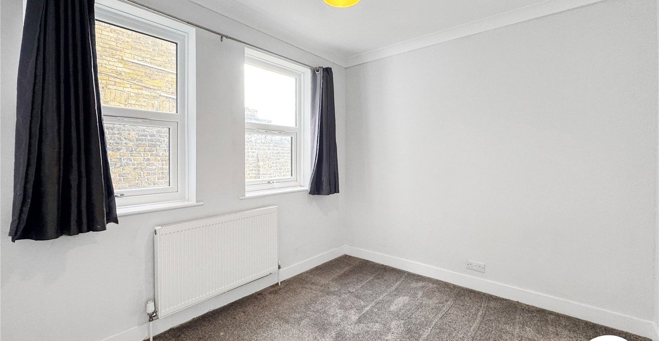 1 bedroom property for sale in Sittingbourne | Robinson Michael & Jackson