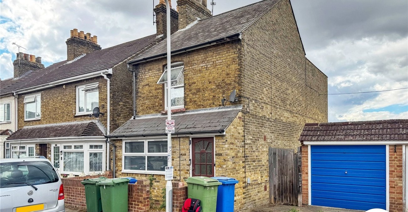 1 bedroom property for sale in Sittingbourne | Robinson Michael & Jackson
