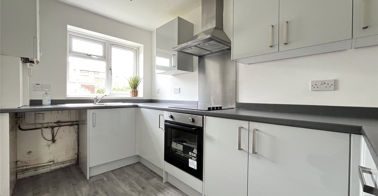 3 bedroom house for sale in Walderslade | Robinson Michael & Jackson