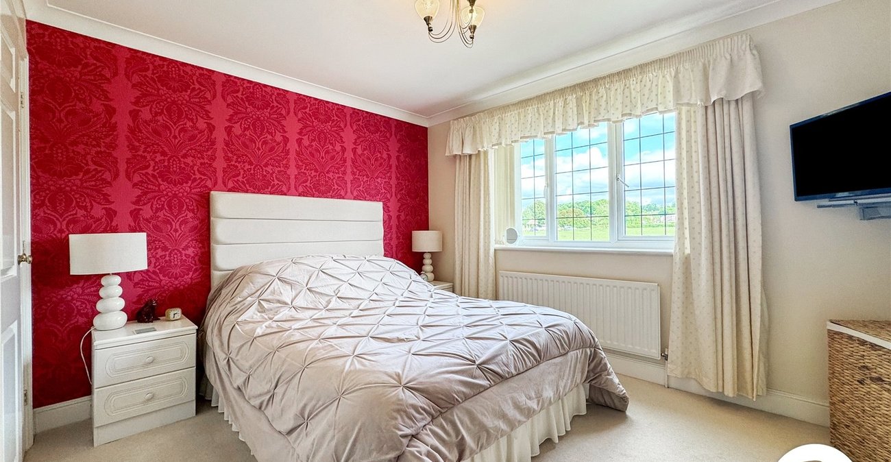 4 bedroom house for sale in Harrietsham | Robinson Michael & Jackson