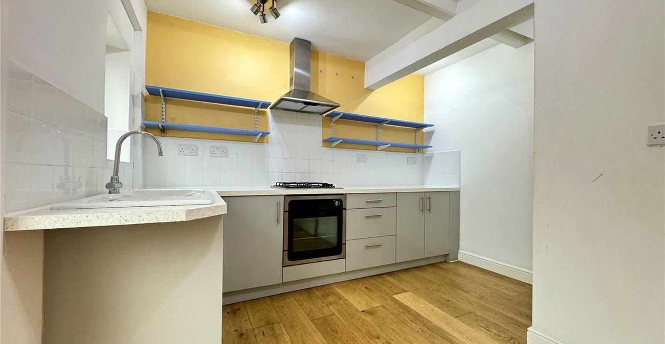 2 bedroom house for sale in Swanley | Robinson Jackson