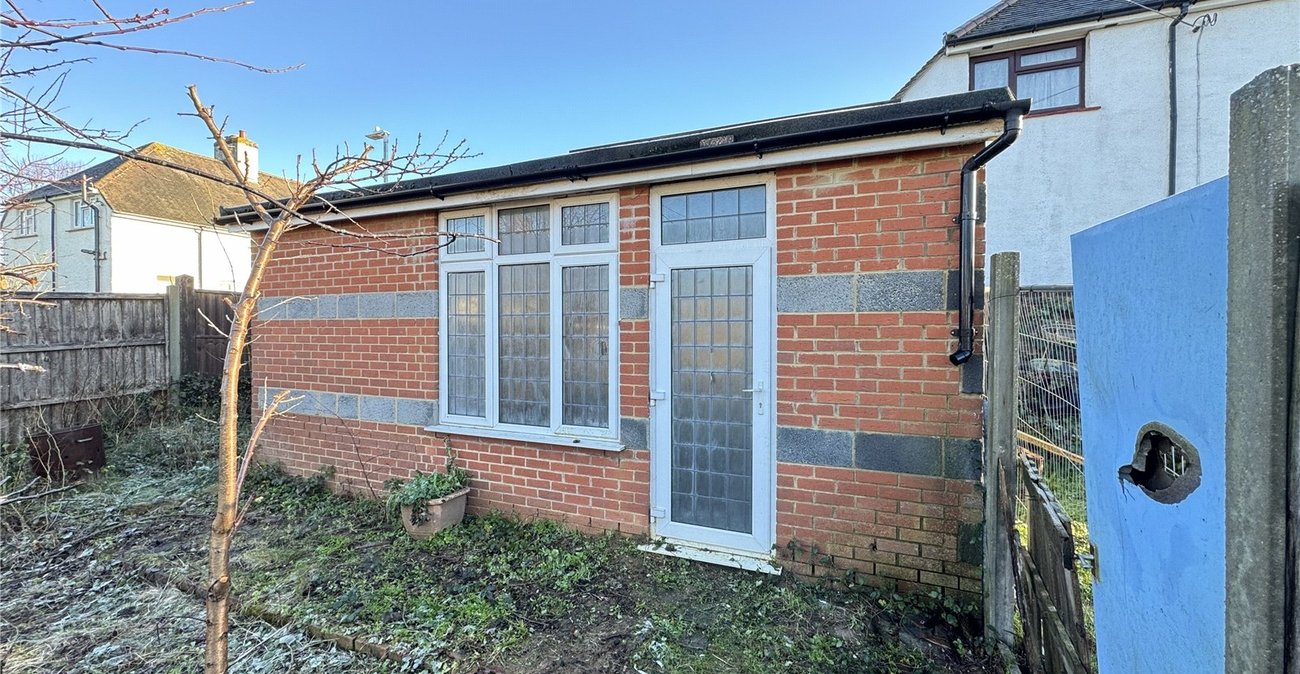 2 bedroom house for sale in Swanley | Robinson Jackson