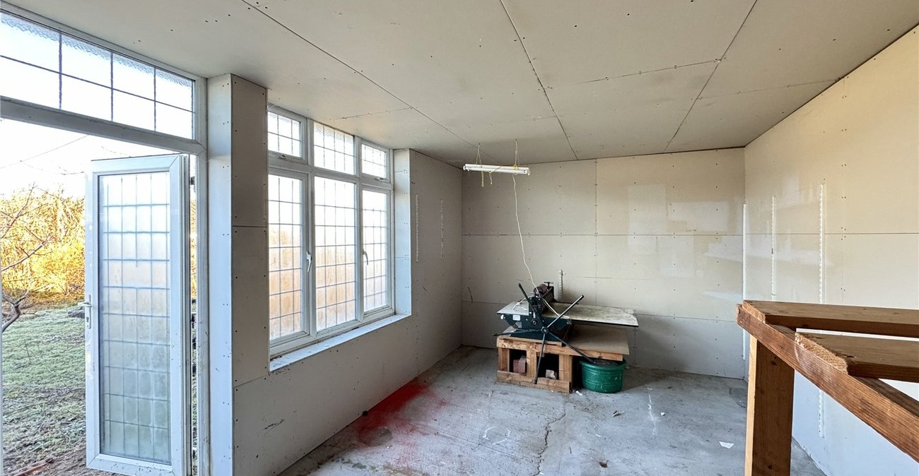 2 bedroom house for sale in Swanley | Robinson Jackson