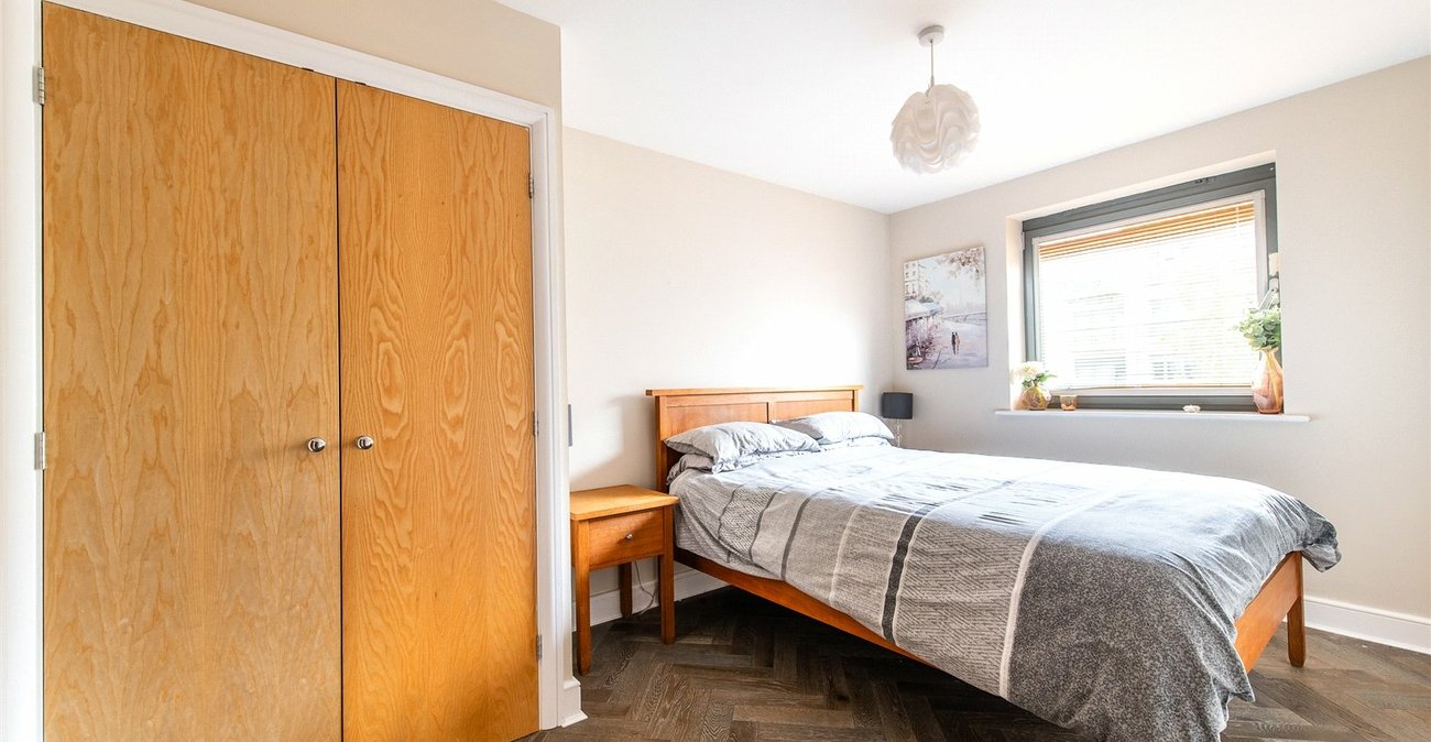 2 bedroom property for sale in Maidstone | Robinson Michael & Jackson