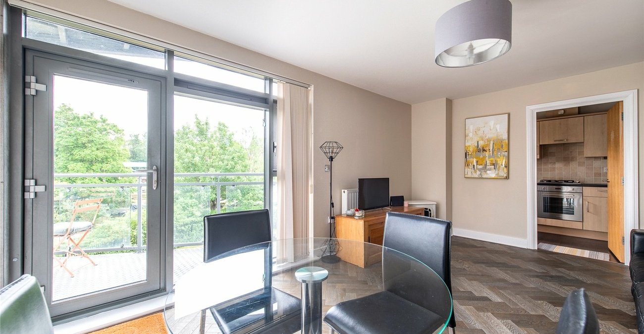 2 bedroom property for sale in Maidstone | Robinson Michael & Jackson