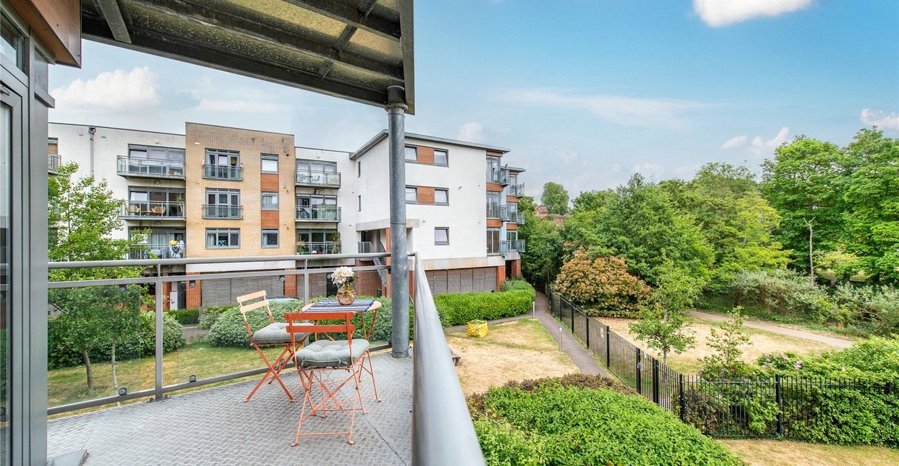 2 bedroom property for sale in Maidstone | Robinson Michael & Jackson