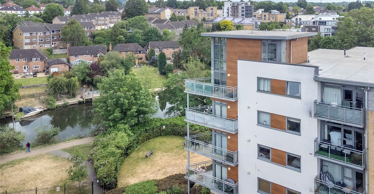 2 bedroom property for sale in Maidstone | Robinson Michael & Jackson