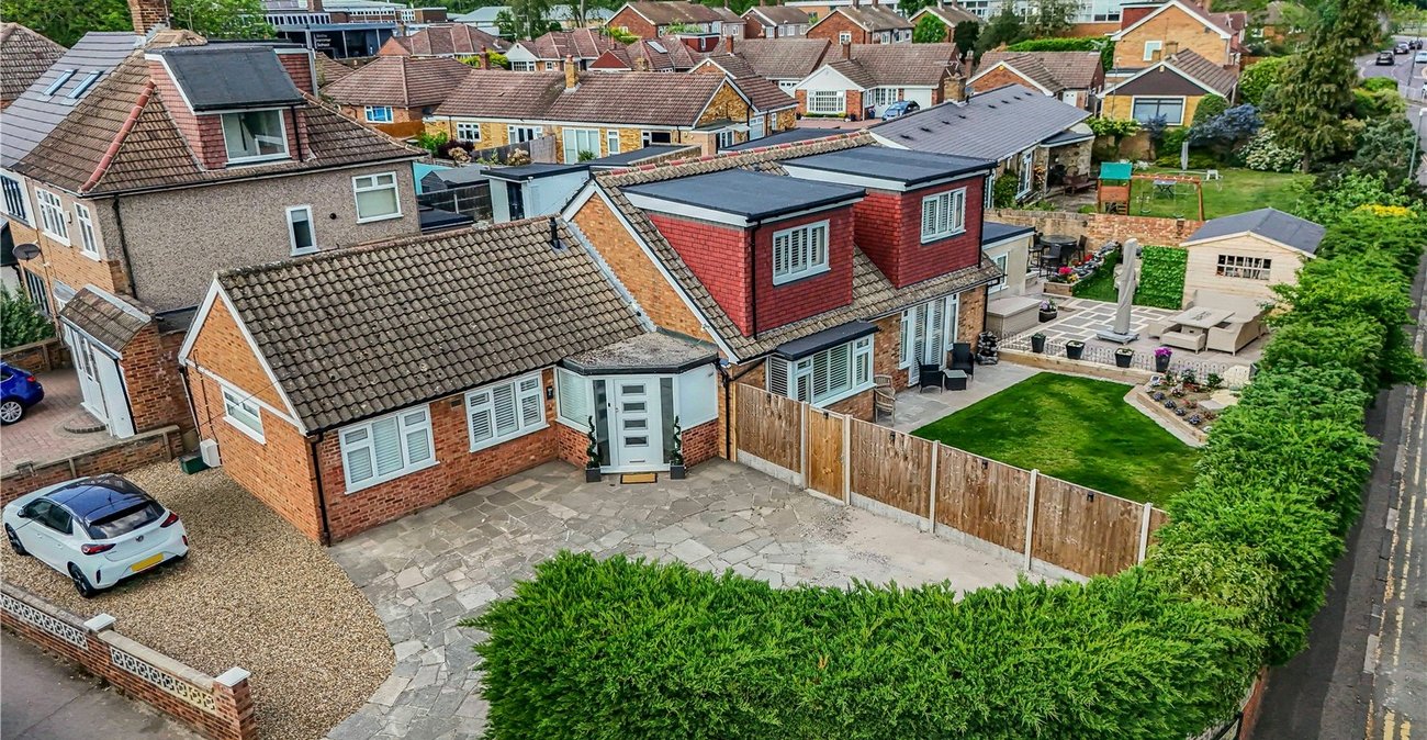 4 bedroom bungalow for sale in Bexley | Robinson Jackson