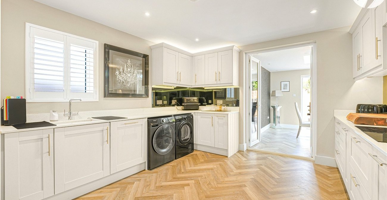4 bedroom bungalow for sale in Bexley | Robinson Jackson