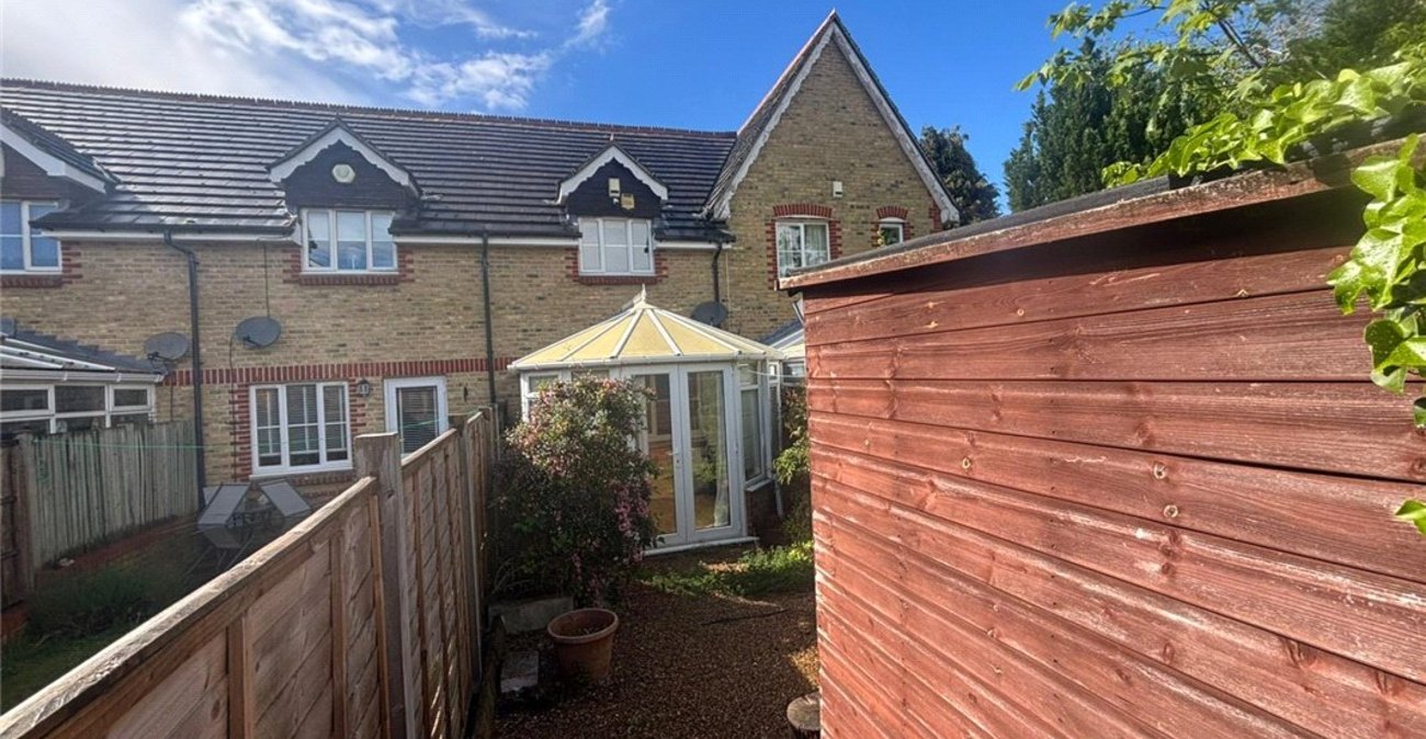 2 bedroom house for sale in Orpington | Robinson Jackson
