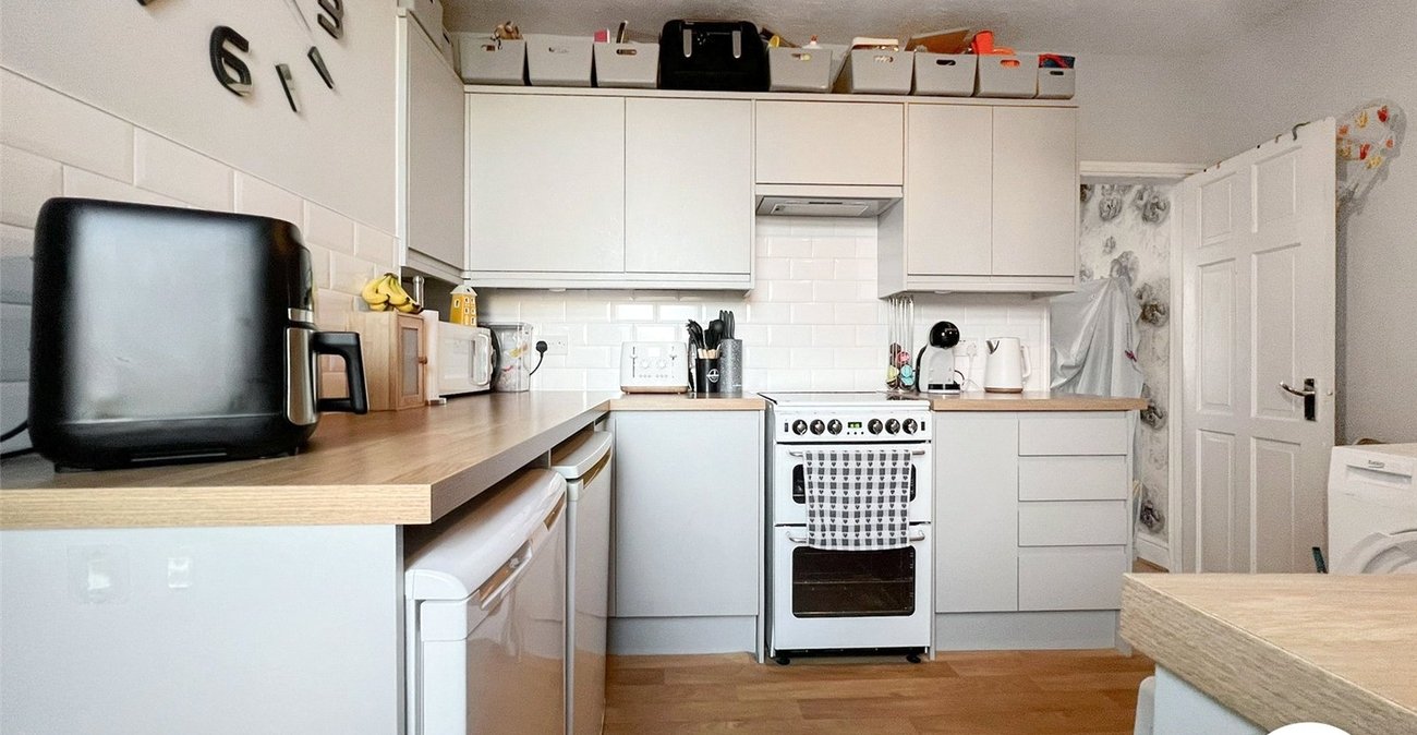 2 bedroom house for sale in Chatham | Robinson Michael & Jackson