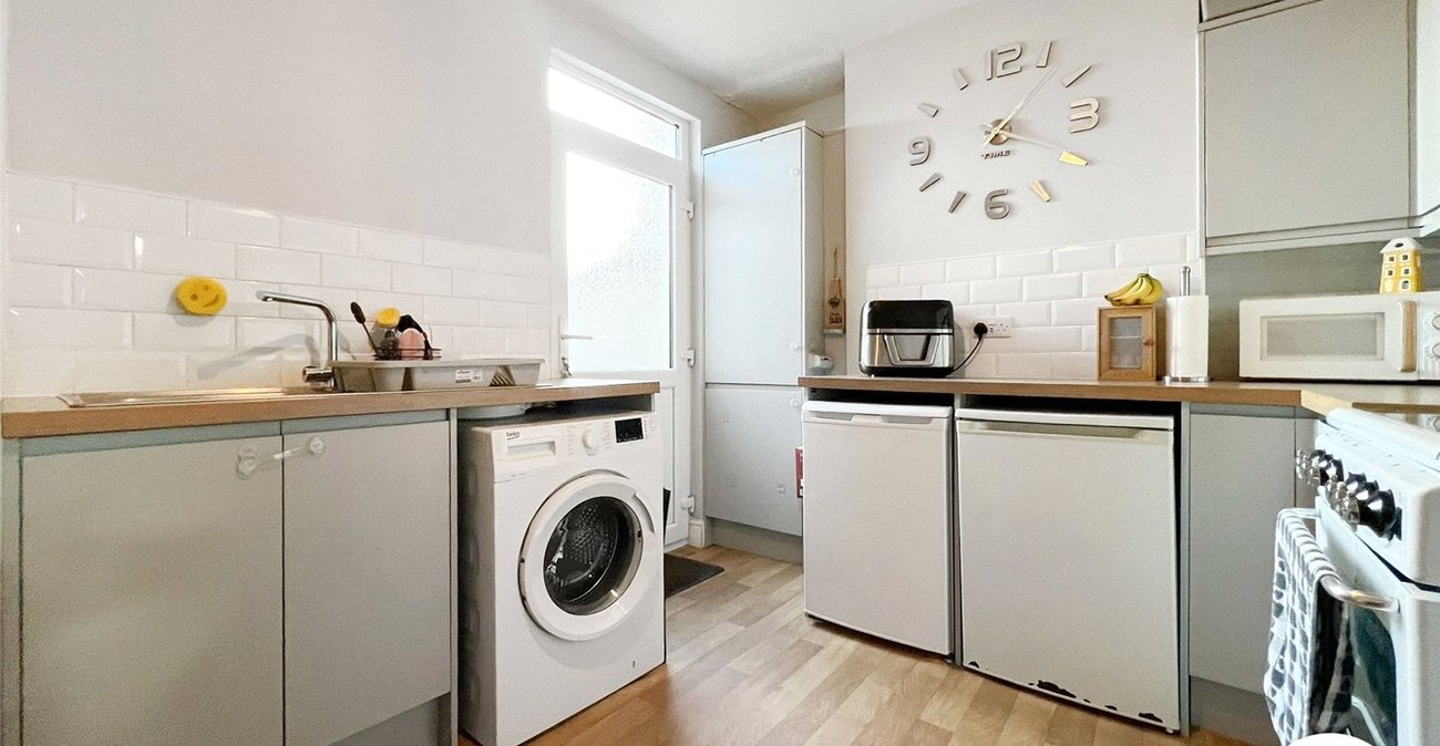 2 bedroom house for sale in Chatham | Robinson Michael & Jackson