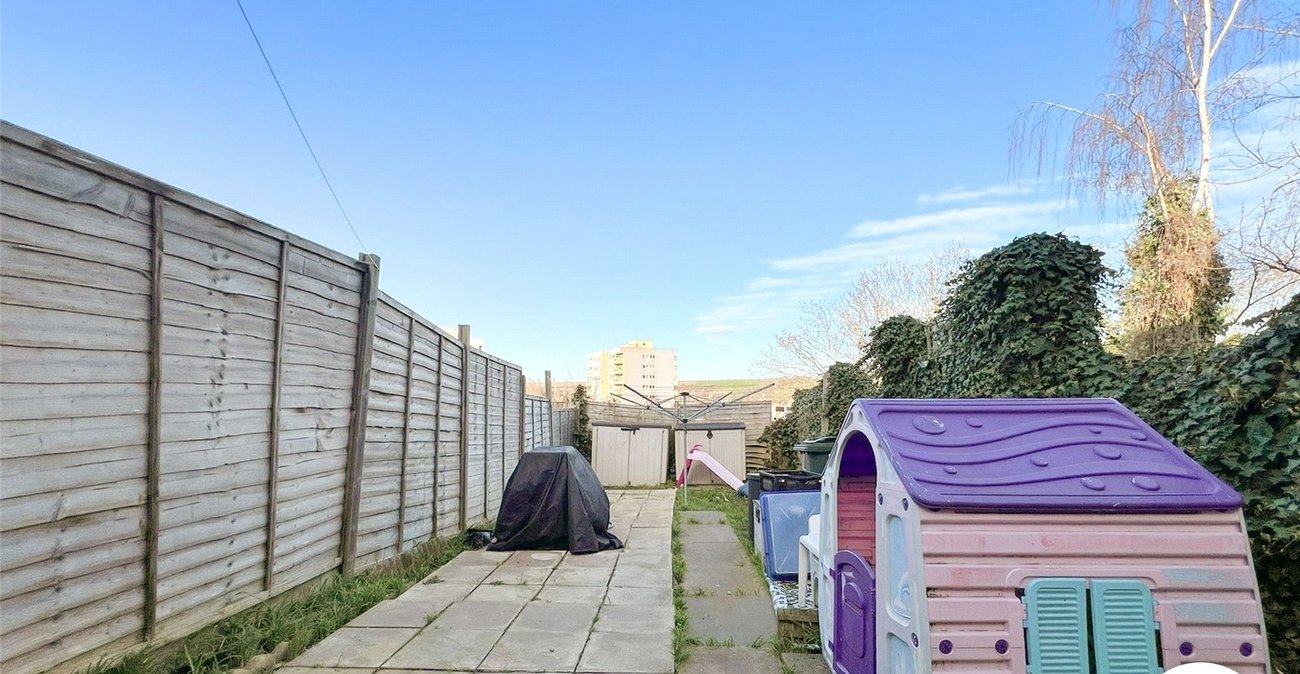 2 bedroom house for sale in Chatham | Robinson Michael & Jackson