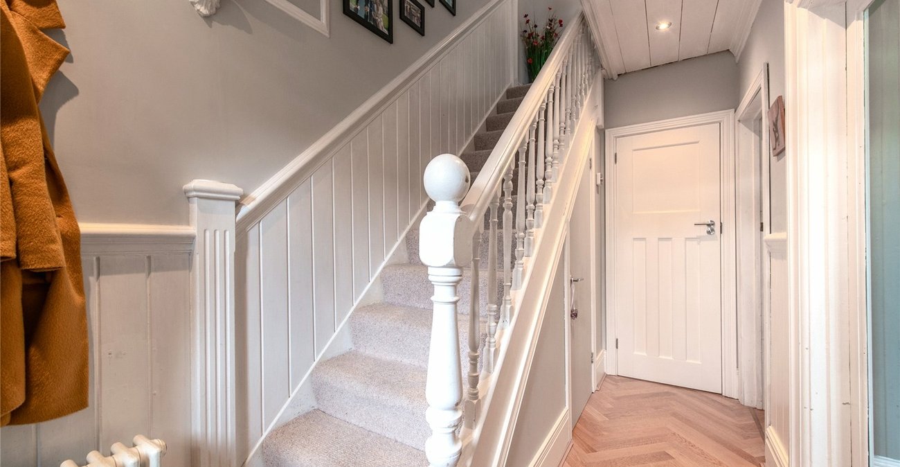 2 bedroom house for sale in Maidstone | Robinson Michael & Jackson