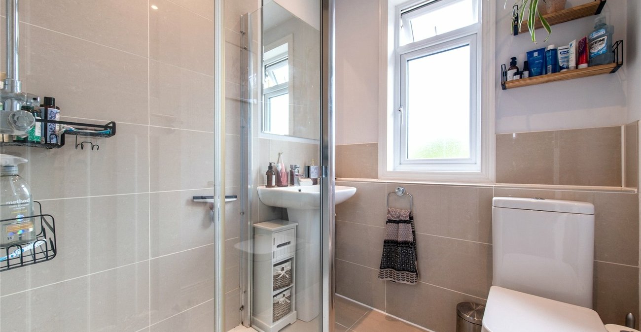 2 bedroom house for sale in Maidstone | Robinson Michael & Jackson