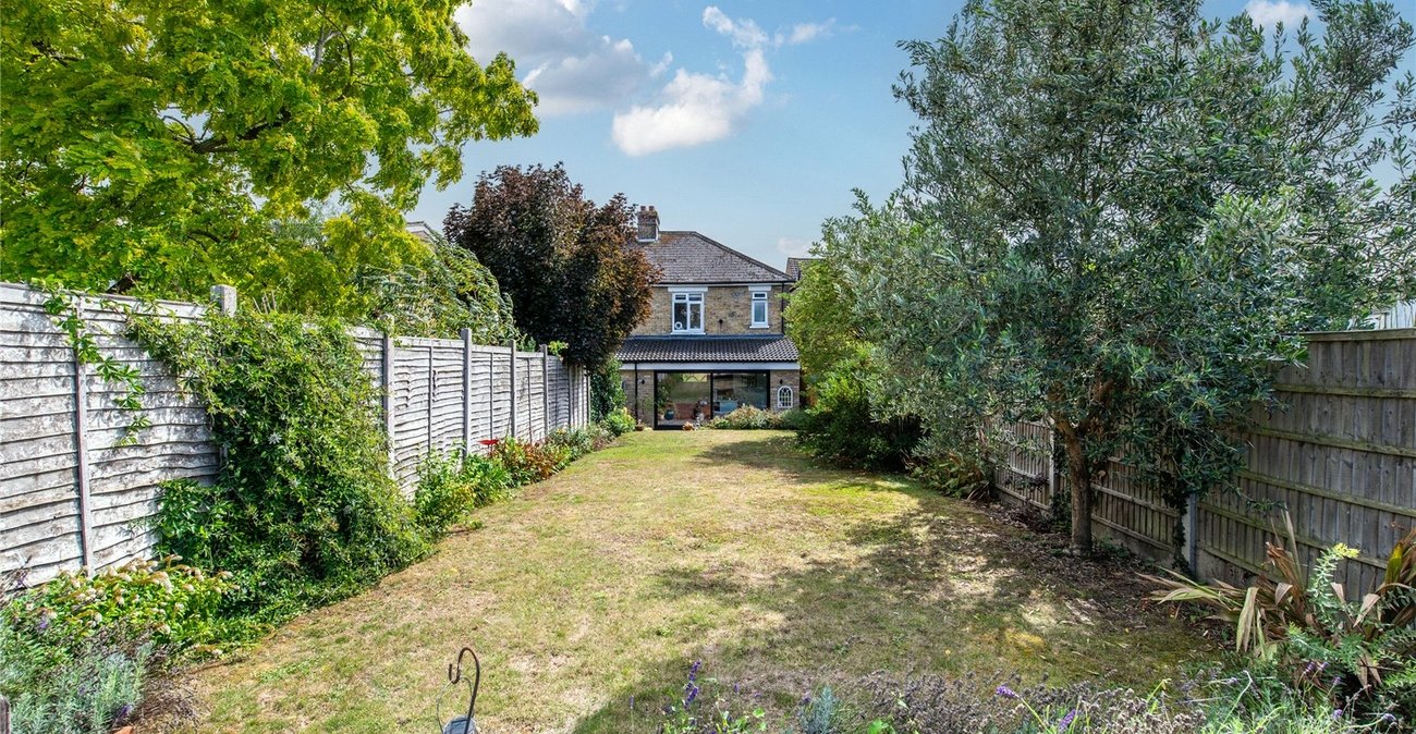 2 bedroom house for sale in Maidstone | Robinson Michael & Jackson