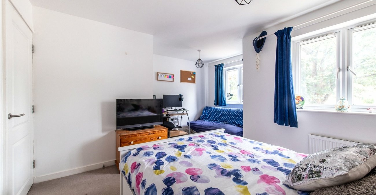 2 bedroom house for sale in Maidstone | Robinson Michael & Jackson
