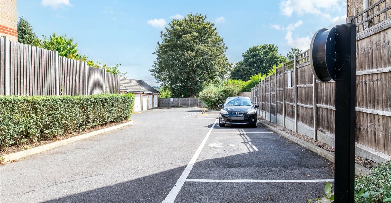 2 bedroom house for sale in Maidstone | Robinson Michael & Jackson