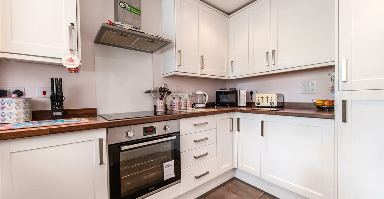 2 bedroom house for sale in Maidstone | Robinson Michael & Jackson