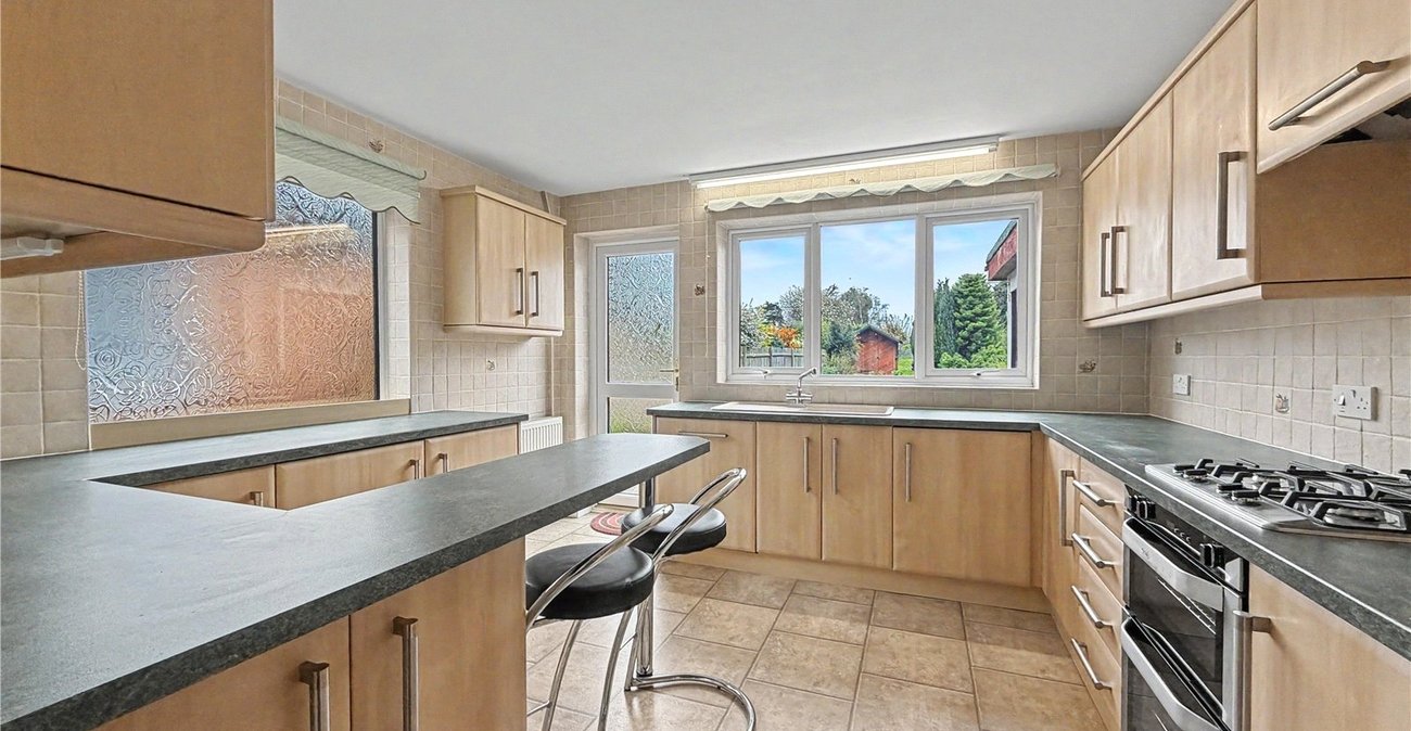 4 bedroom bungalow for sale in Wigmore | Robinson Michael & Jackson