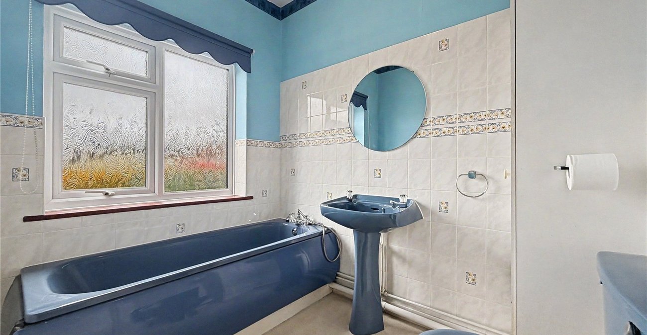 4 bedroom bungalow for sale in Wigmore | Robinson Michael & Jackson