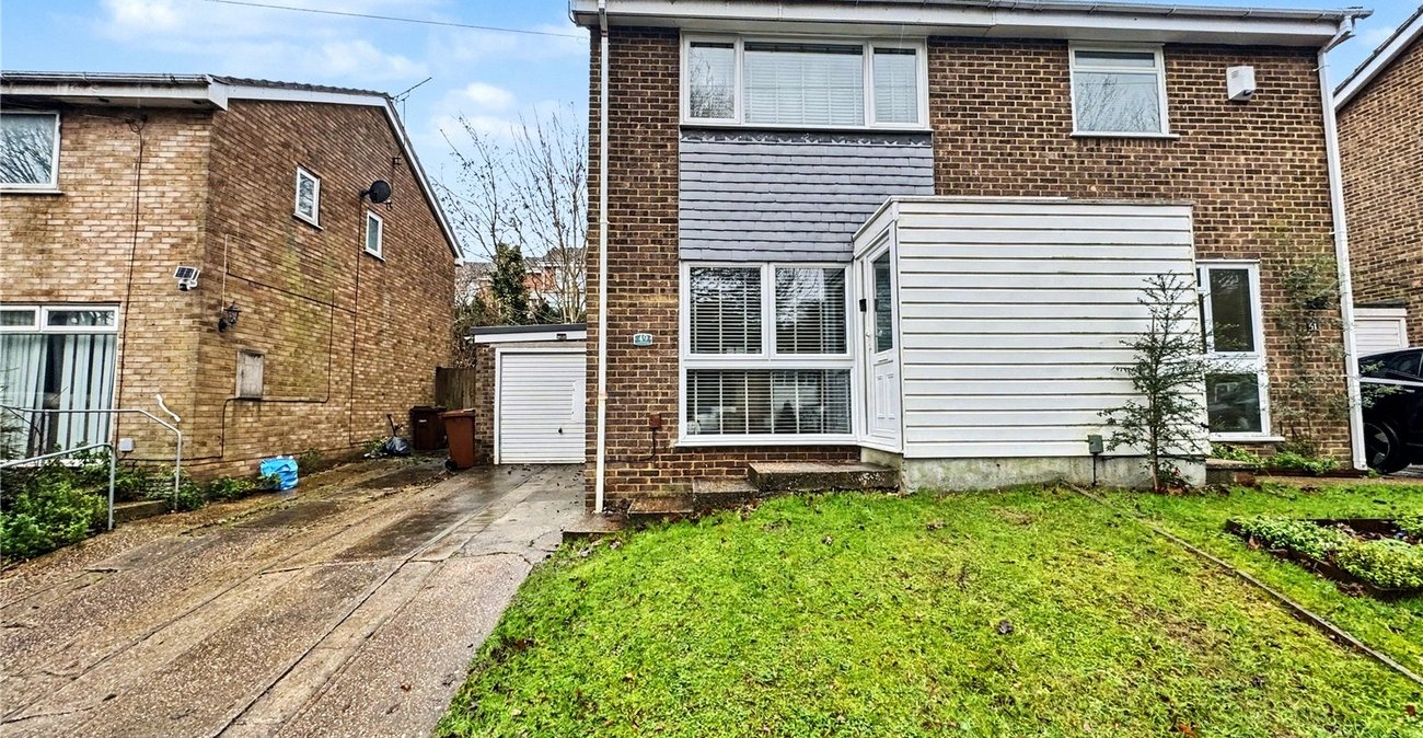 2 bedroom house for sale in Rainham | Robinson Michael & Jackson