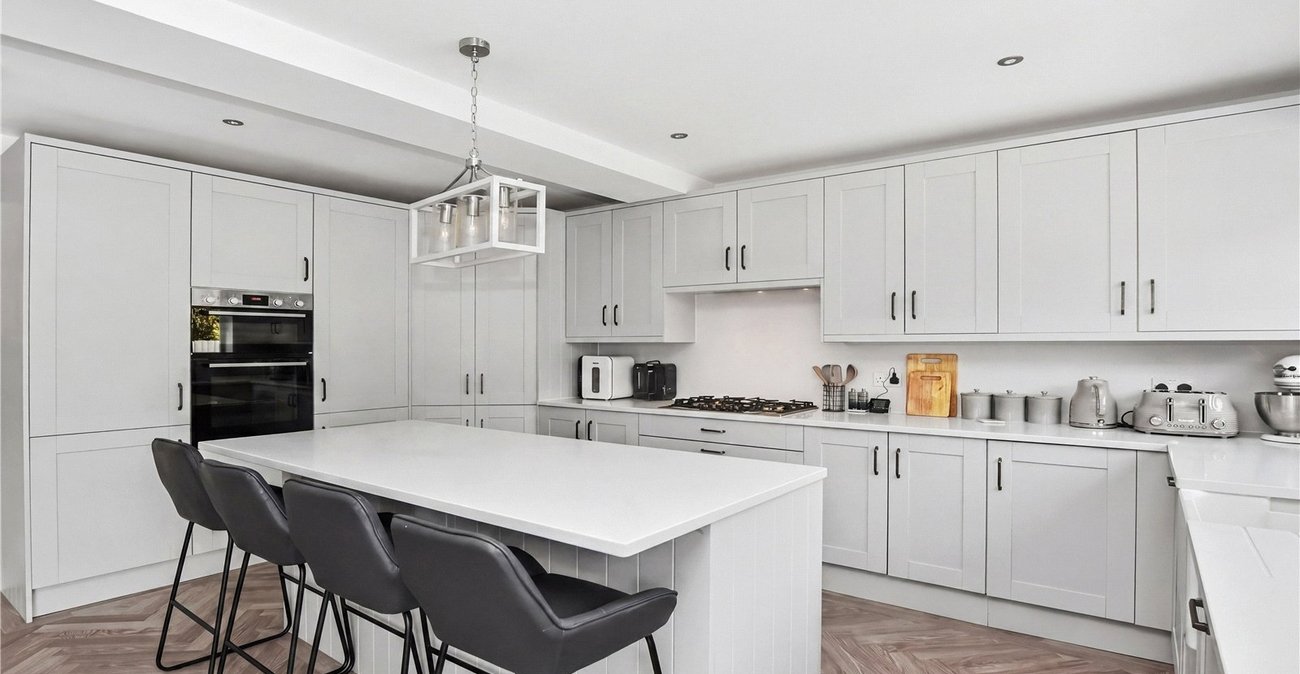 4 bedroom house for sale in Bexleyheath | Robinson Jackson