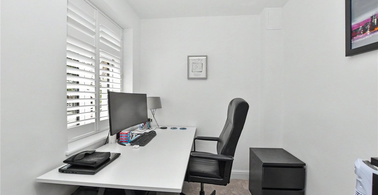 4 bedroom house for sale in Bexleyheath | Robinson Jackson