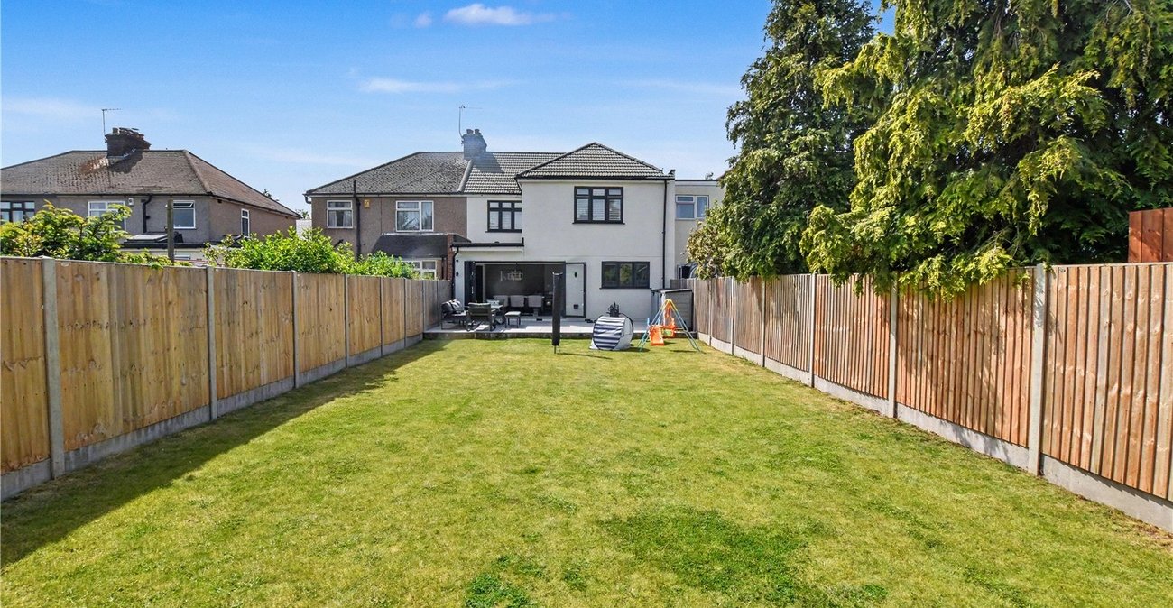 4 bedroom house for sale in Bexleyheath | Robinson Jackson