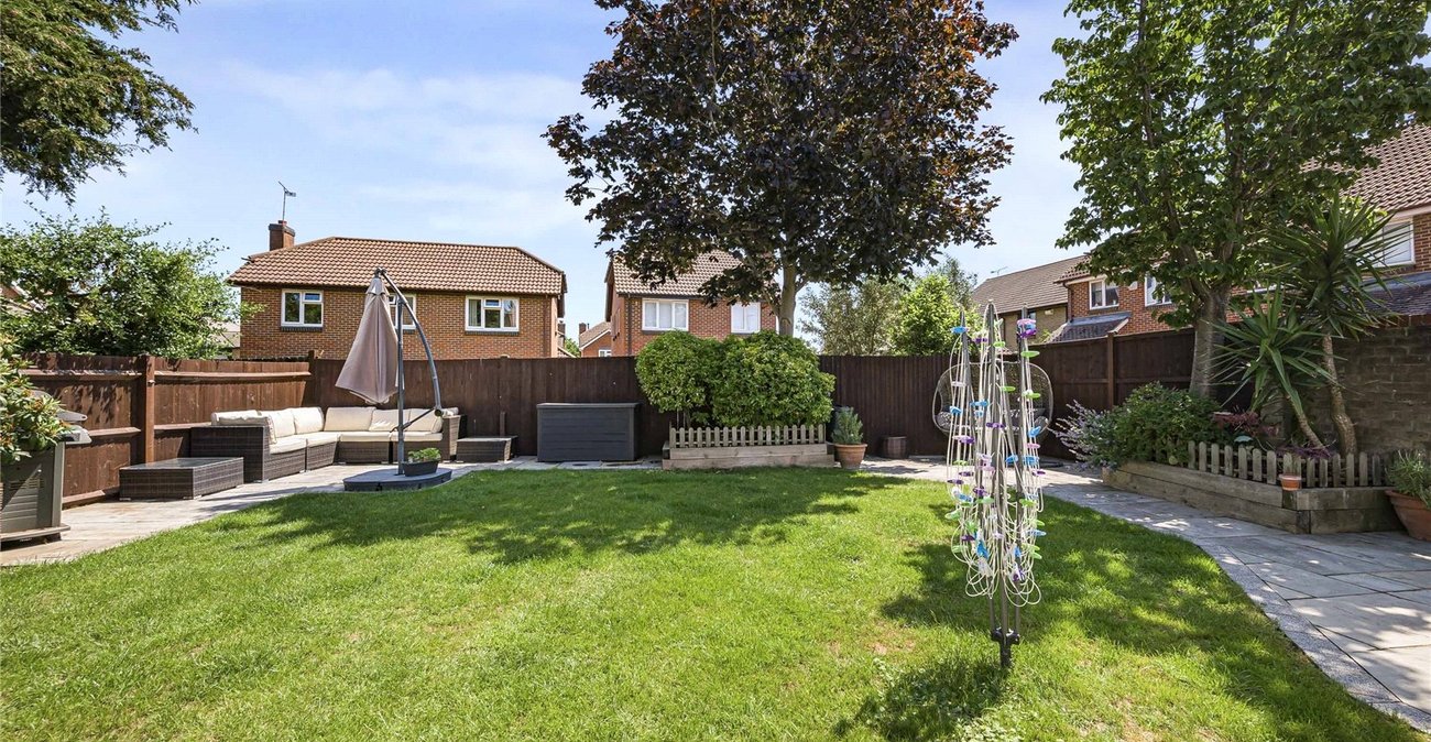 4 bedroom house for sale in Greenhithe | Robinson Jackson