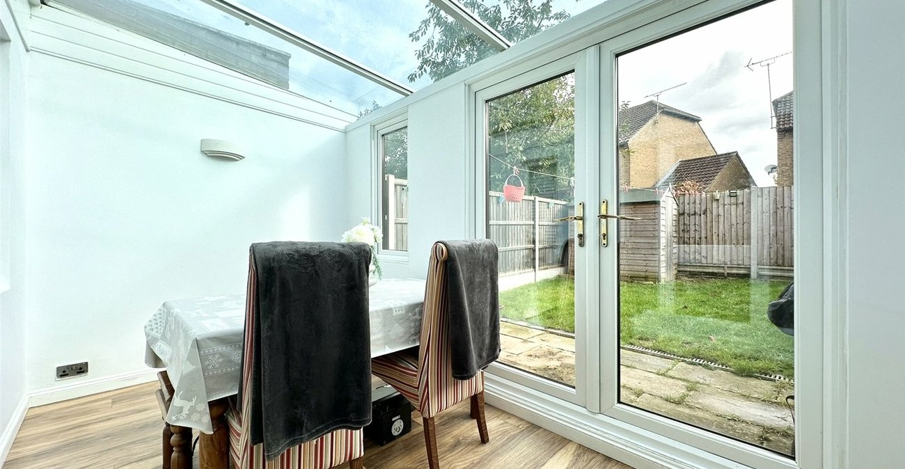 2 bedroom house for sale in Greenhithe | Robinson Jackson