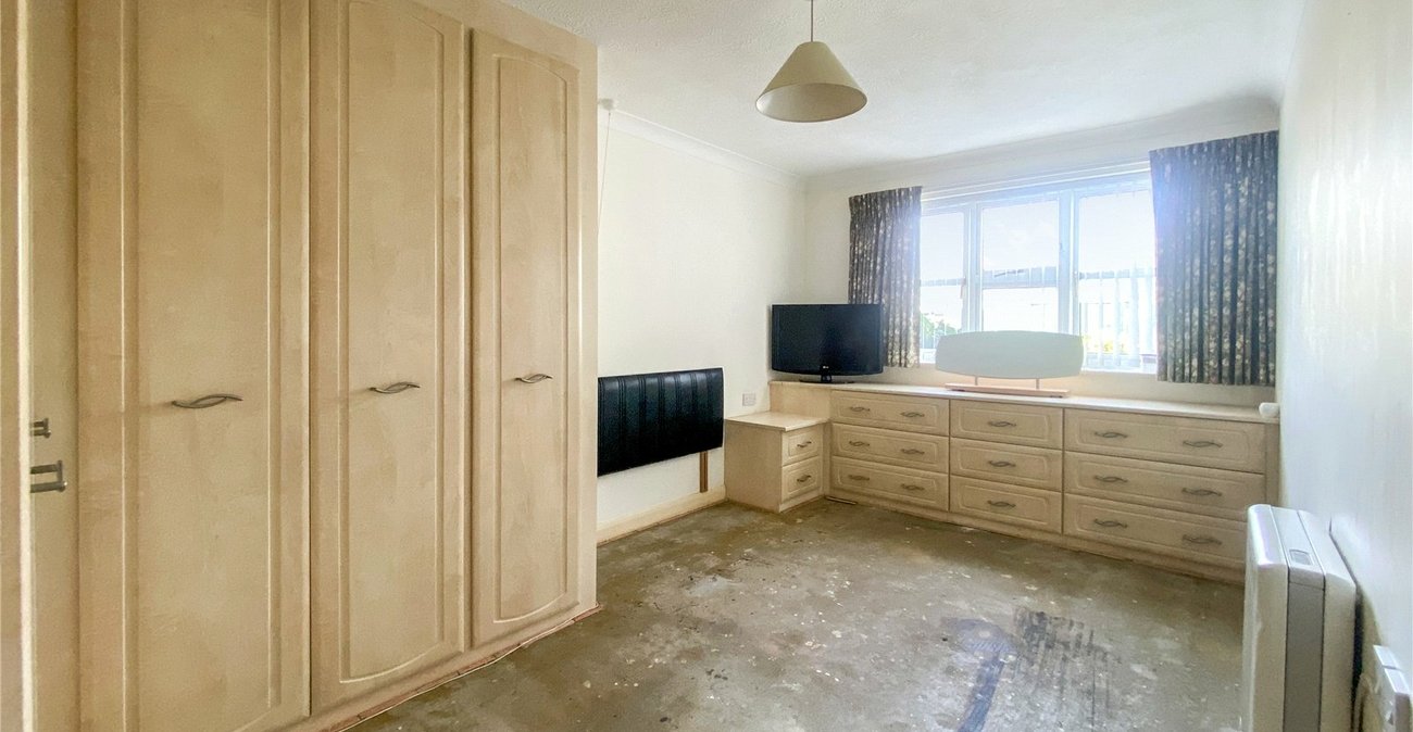 2 bedroom property for sale in Sidcup | Robinson Jackson