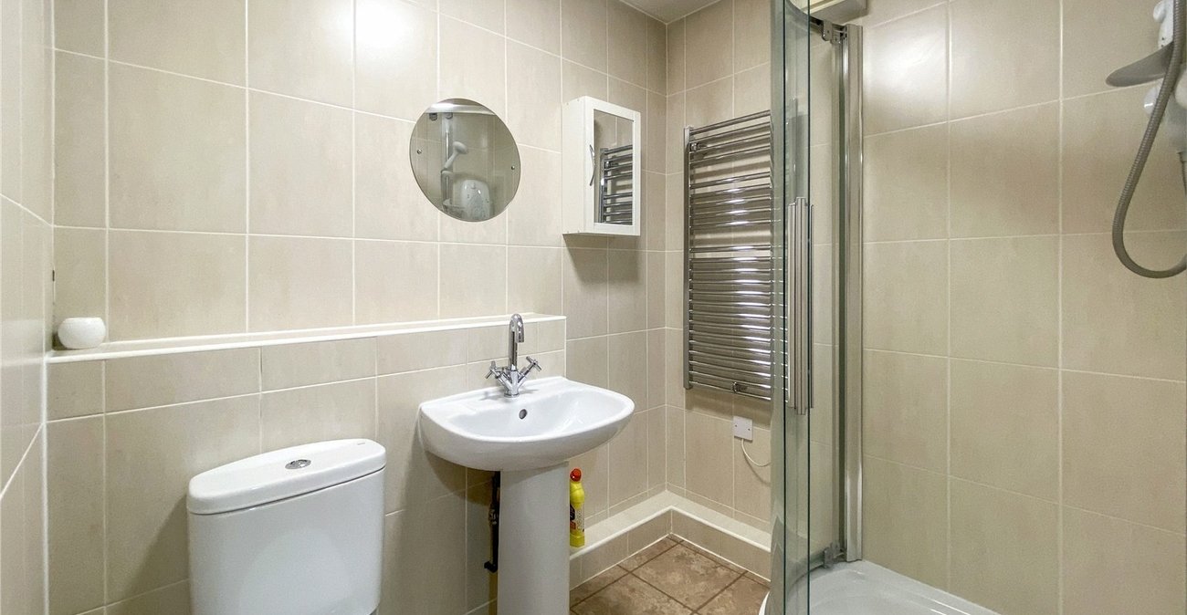 2 bedroom property for sale in Sidcup | Robinson Jackson