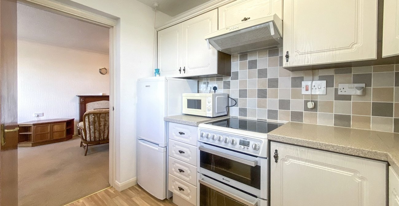 2 bedroom property for sale in Sidcup | Robinson Jackson