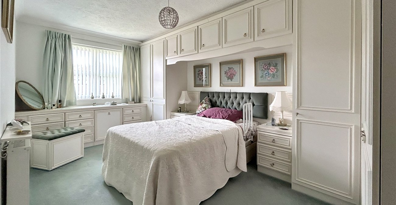 2 bedroom property for sale in Sidcup | Robinson Jackson