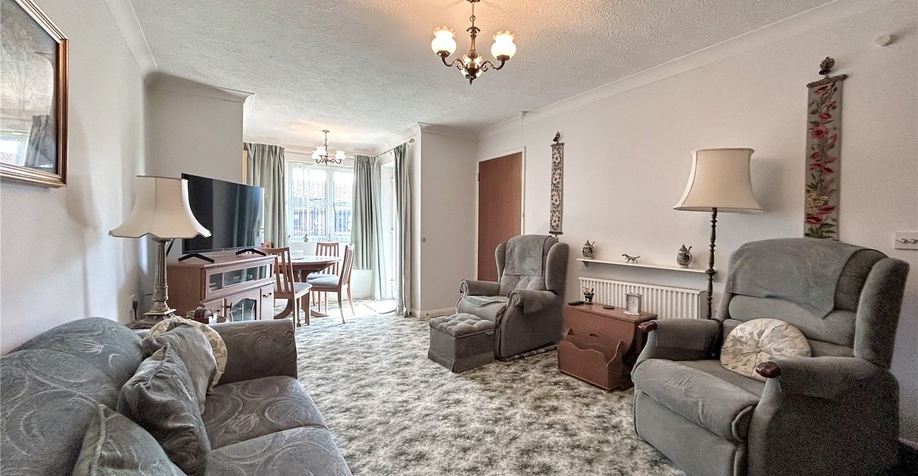 2 bedroom property for sale in Sidcup | Robinson Jackson
